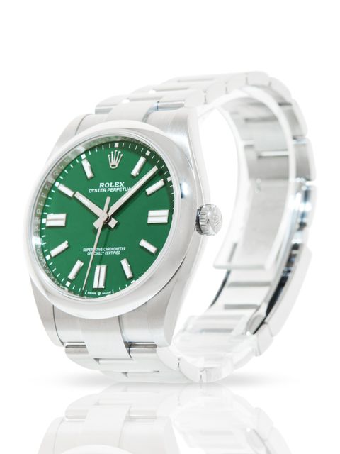 Rolex Oyster Perpetual 124300 Image 2